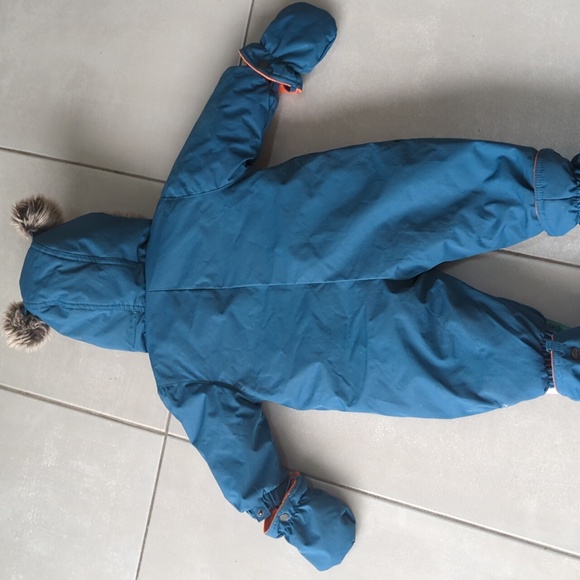 BRAND NEW - All TAGS ON Gusti Baby One-Piece Snow Suit Removable mittens and boo - Picture 11 of 11